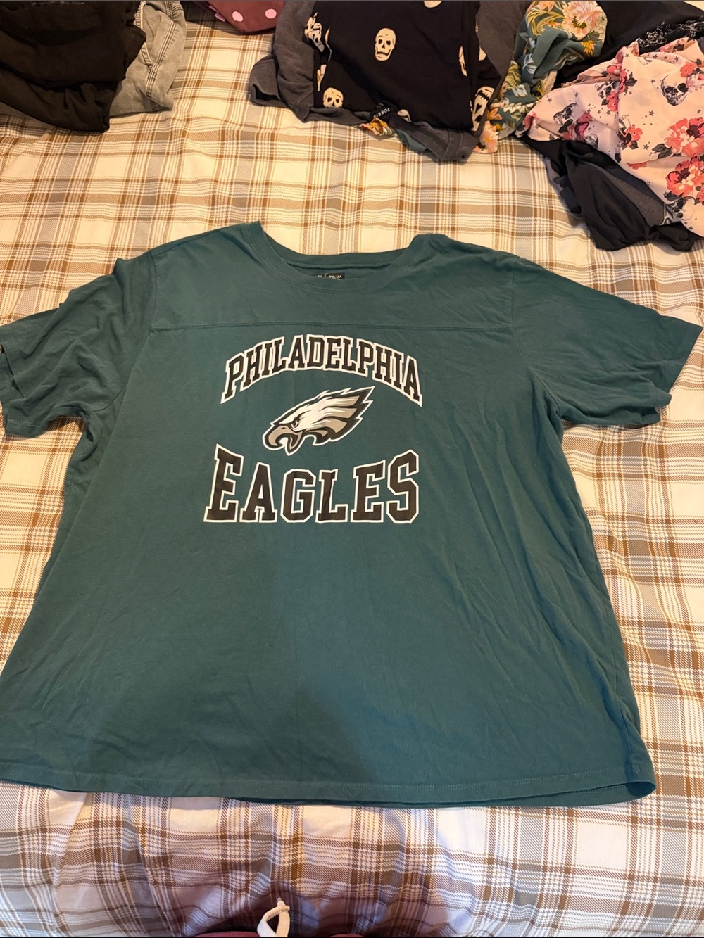 Torrid Women’s Philadelphia Eagles Graphic T-Shirt